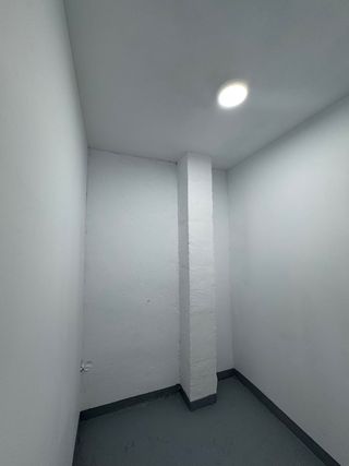 SE ALQUILA TRASTERO DETRÁS DEL MUSAC.