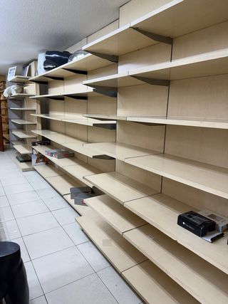 Estanterías  madera y metal. cada módulo