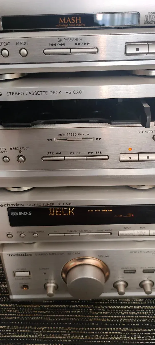 Minicadena Technics modular(sin apenas uso).