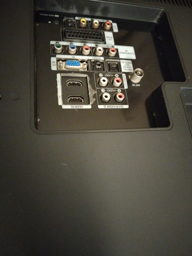 Televisor Samsung 32 Negro se incluye aparato TDT