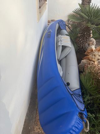 Piragua hinchable doble azul