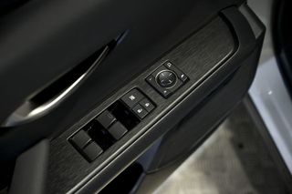 Lexus UX   2.0 250h F Sport 