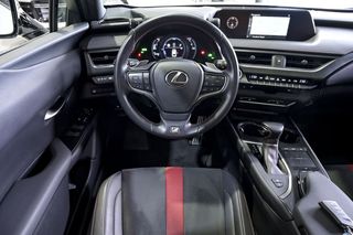 Lexus UX   2.0 250h F Sport 