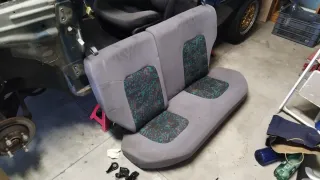 Asientos traseros Nissan Micra K11 Super S