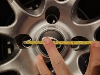 Llantas Alessio 17 para 4 tornillos