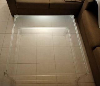 Mesa de comedor de vidrio