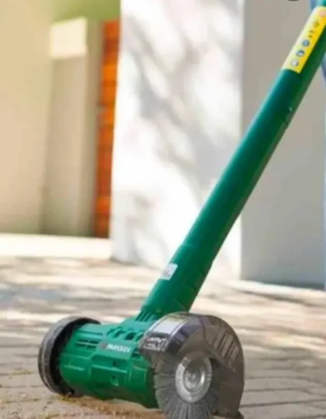 Cepillo Eléctrico Jardín