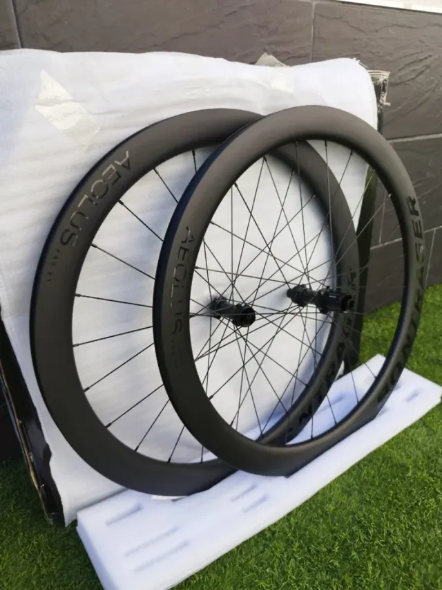 Ruedas carbono 50mm Tubeless