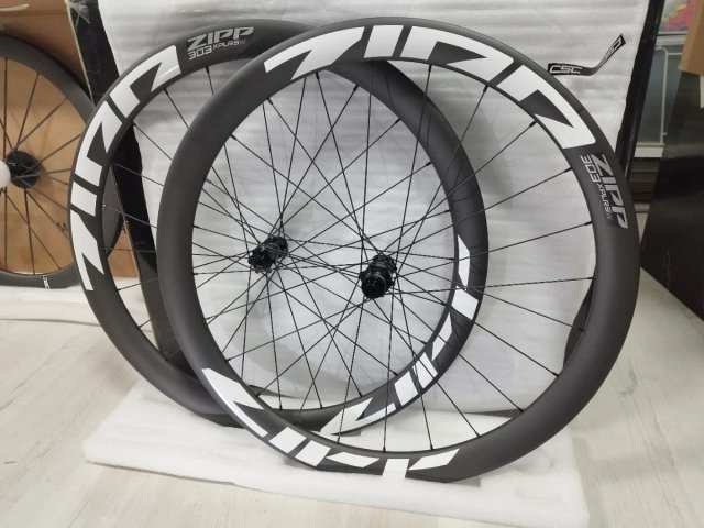 Ruedas carbono 45mm Tubeless