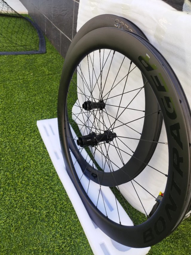 Ruedas carbono 45mm Tubeless