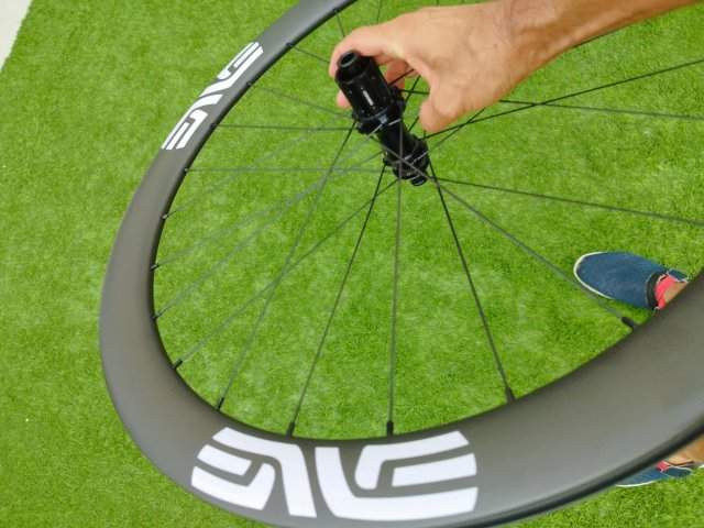 Ruedas carbono 45mm Tubeless