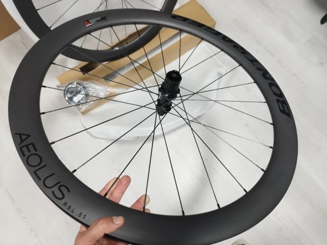 Ruedas carbono 45mm Tubeless