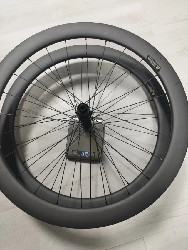 Ruedas carbono 45mm Tubeless