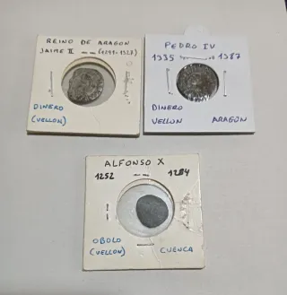 3 monedas medievales Reino de Aragón y Alfonso X