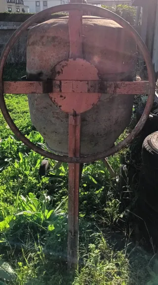 Hormigonera Naranja 