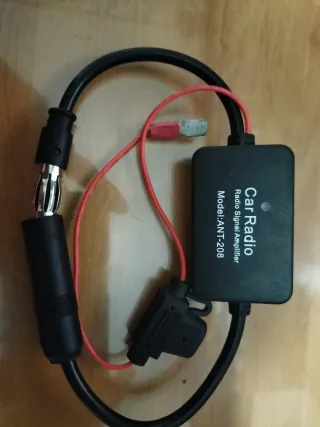 Amplificador Señal Radio Coche ANT-208