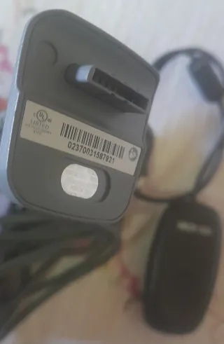 Cargador + Receptor PC y Mando Xbox 360 opcional.