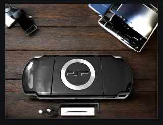 PSP 2004 Slim & Lite+funda+batería nueva +cargador