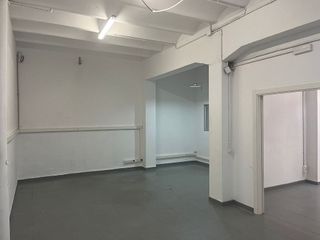 Local comercial en alquiler en Eixample Sud – Migdia en Girona