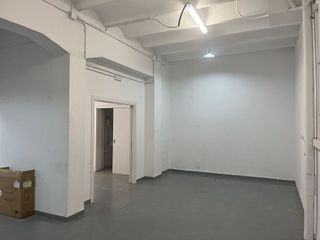 Local comercial en alquiler en Eixample Sud – Migdia en Girona