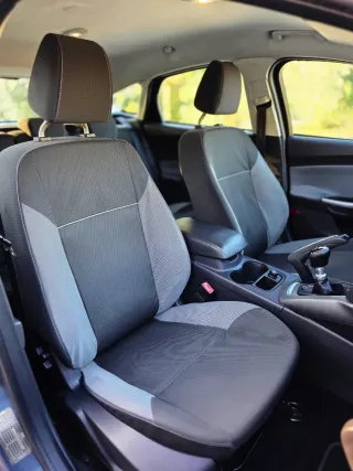 Ford Focus 2011