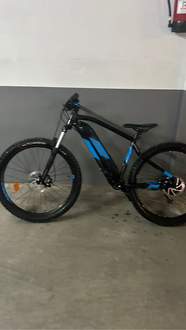 Bicicleta eléctrica Rockrider casi nueva