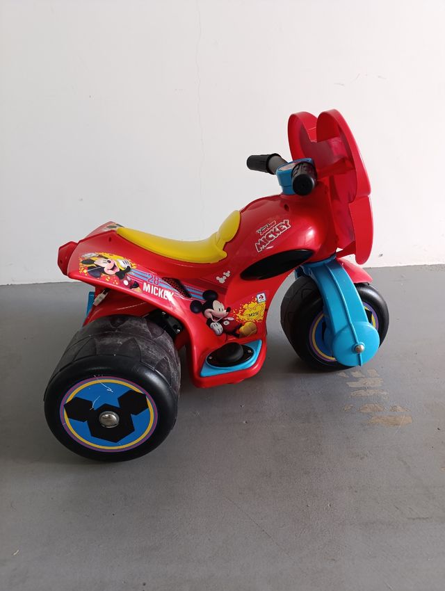 Moto Eléctrica Infantil Mickey Mouse