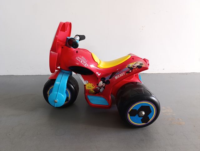 Moto Eléctrica Infantil Mickey Mouse