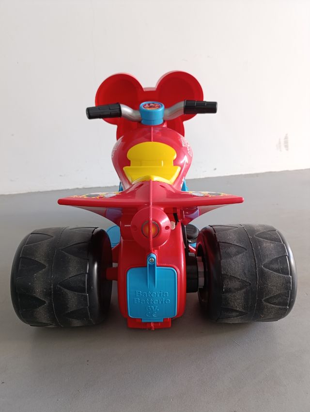 Moto Eléctrica Infantil Mickey Mouse