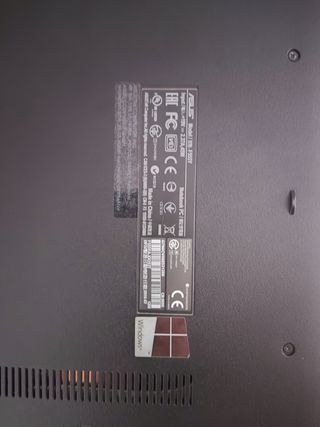 Portátil Asus F555Y