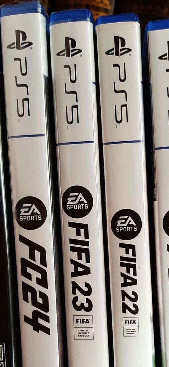 Lote 3 Juegos FIFA PS5: FC 24, 23, 22