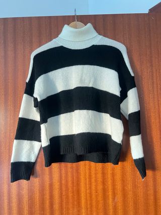 Jersey de rayas cuello alto