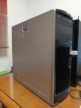 Workstation HP xw6600 2xXeon E5450 24GB RAM