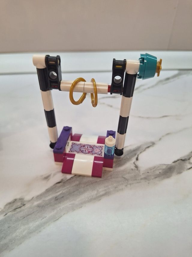 Lego Friends 41686 mundo de magia acrobacias