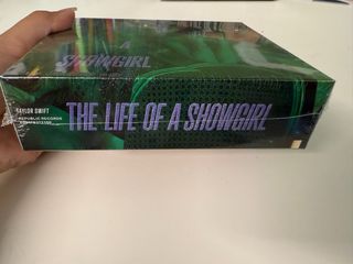 Taylor Swift A Showgirl's Life Cd