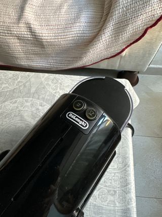 Cafetera Nespresso DeLonghi Negra