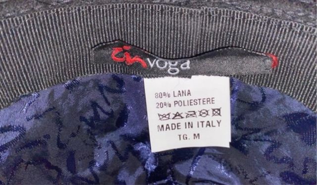 Cappello uomo patchwork nuovo mai indossato.