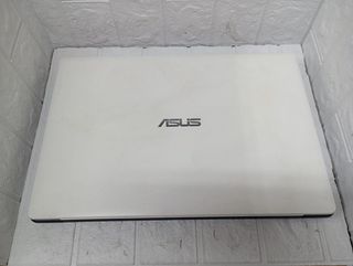 Portatil ASUS F553M (1740)
