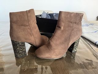 Botines marrones tacón glitter