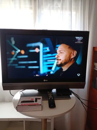 TV LG + Receptor TDT HD