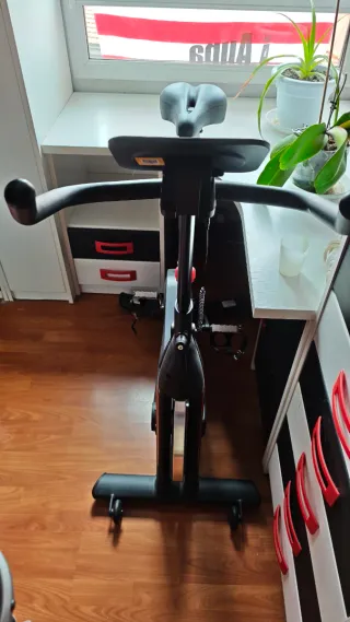 Bicicleta Estática con Pedales y Correas