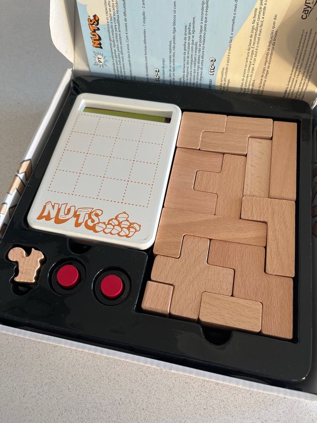 Juego de mesa NUTS by Cayro
