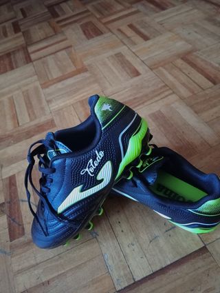 Botas de fútbol Joma niño negras y verdes