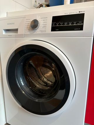 Lavadora Siemens iQdrive 8kg 1400 RPM