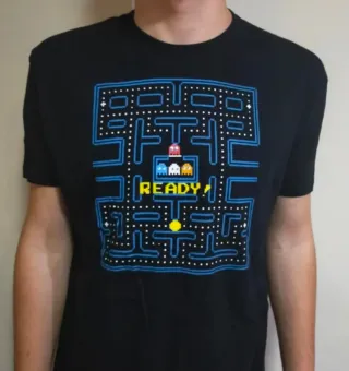 CAMISETA NEGRA - PACMAN / COMECOCOS - XL y más 