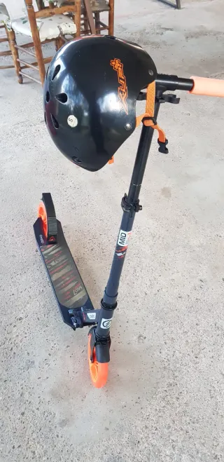 Patinete Scooter Oxelo MID 7 Niños Naranja Negro. 