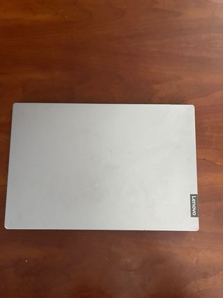Lenovo IdeaPad S540 Gris/Plata
--- NO FUNCIONA ---