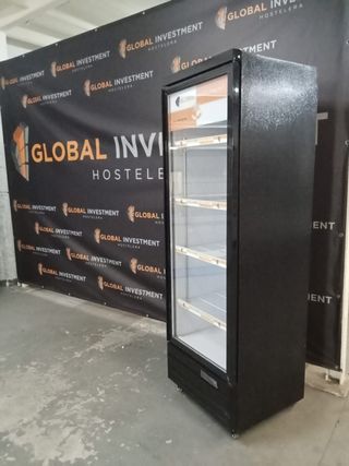 Nevera expositora bebidas 1 puerta