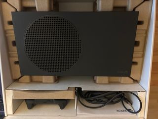 Xbox Series S 1TB Negra con Caja