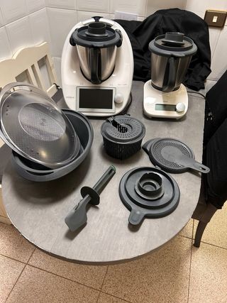 Thermomix TM6 + TM Friend + Accesorios